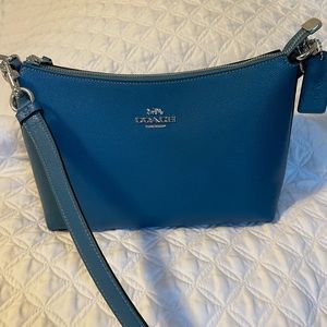 Coach shoulder/crossbody bag